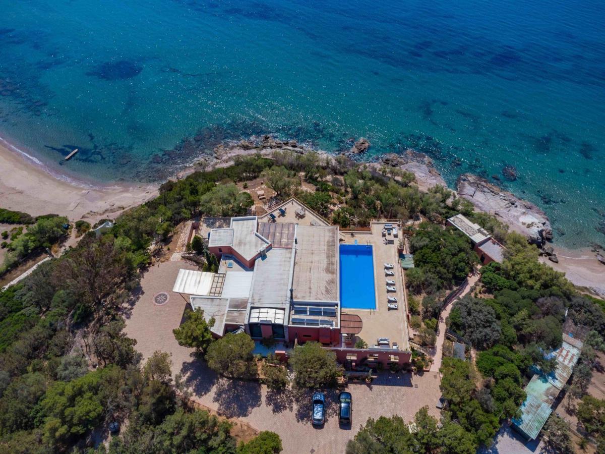 Black Diamond Beachfront Pool Villa Pasithea In Sounio, Athens Sounion Eksteriør billede